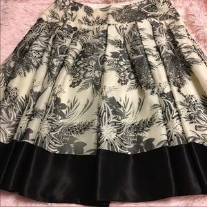 Papell Silk Skirt Sequins Beads - Size 8